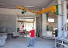 Articulated wall jib cranes